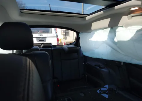 2014 Nissan Pathfinder Platinum z USA, uszkodzony, nr VIN 5N1AR2MM6EC724425